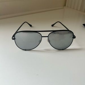 Quay x Desi Perkins High Key Aviators